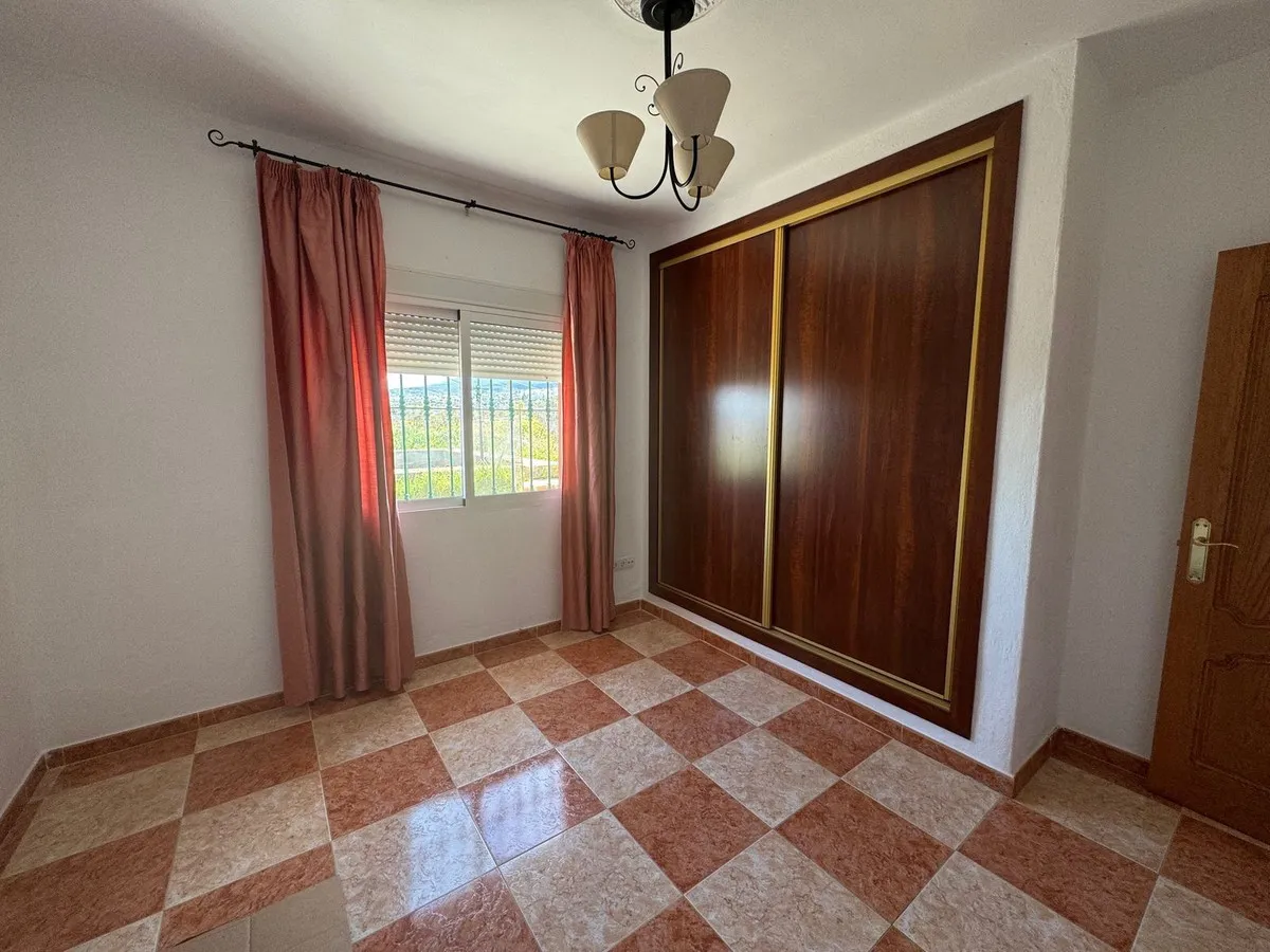 5872d818-8d35-4a04-839e-f5654ffc4484