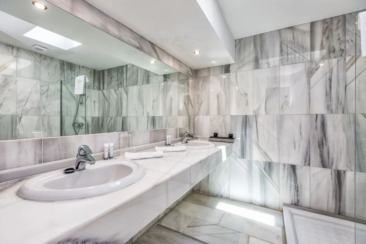 0a365ca8-5757-4735-b830-182b2cf0360b