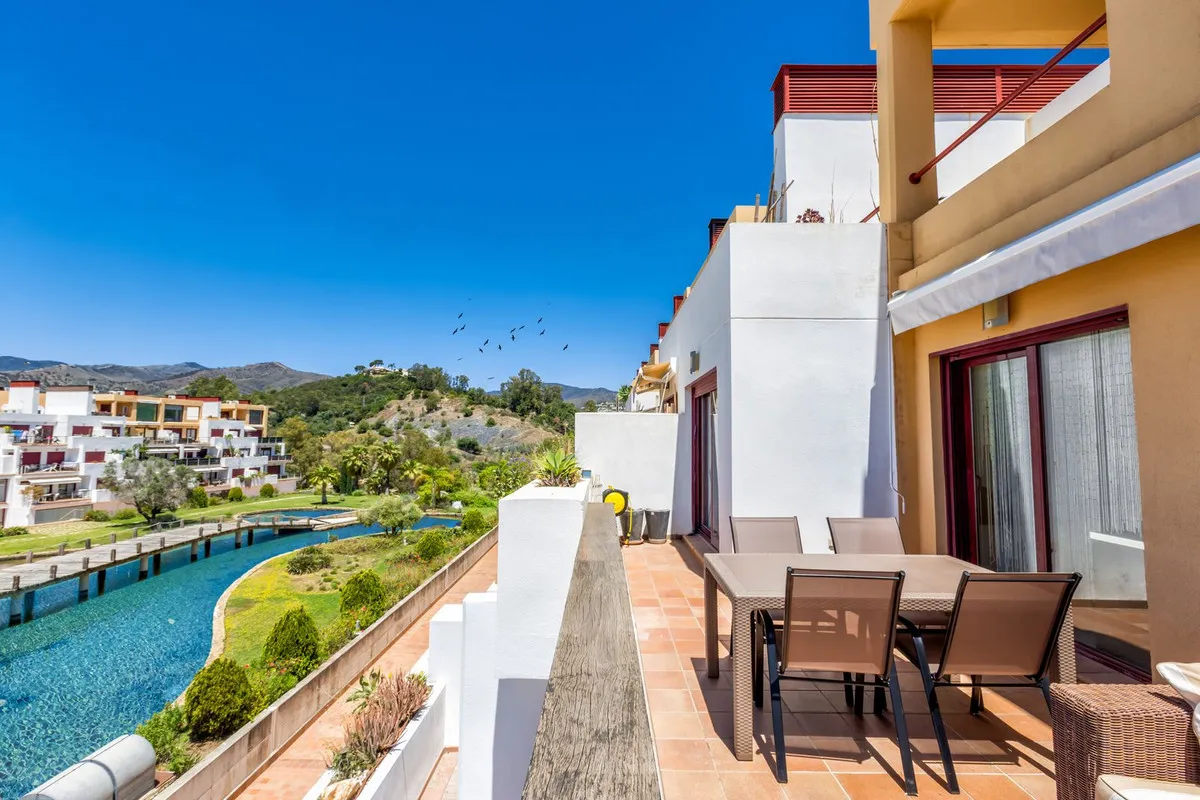 26d5353a-f368-40a2-a159-429fe2e7988e