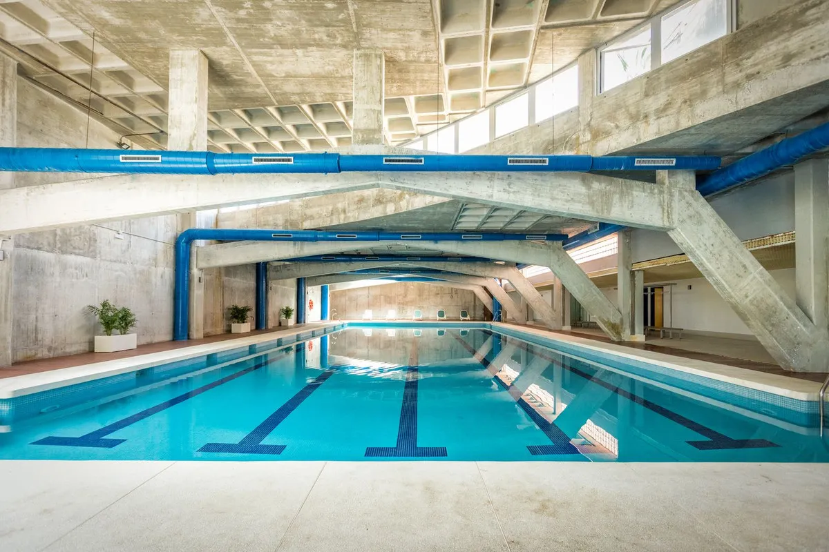 c02a33ca-460d-4751-b27a-d172a7cf5013