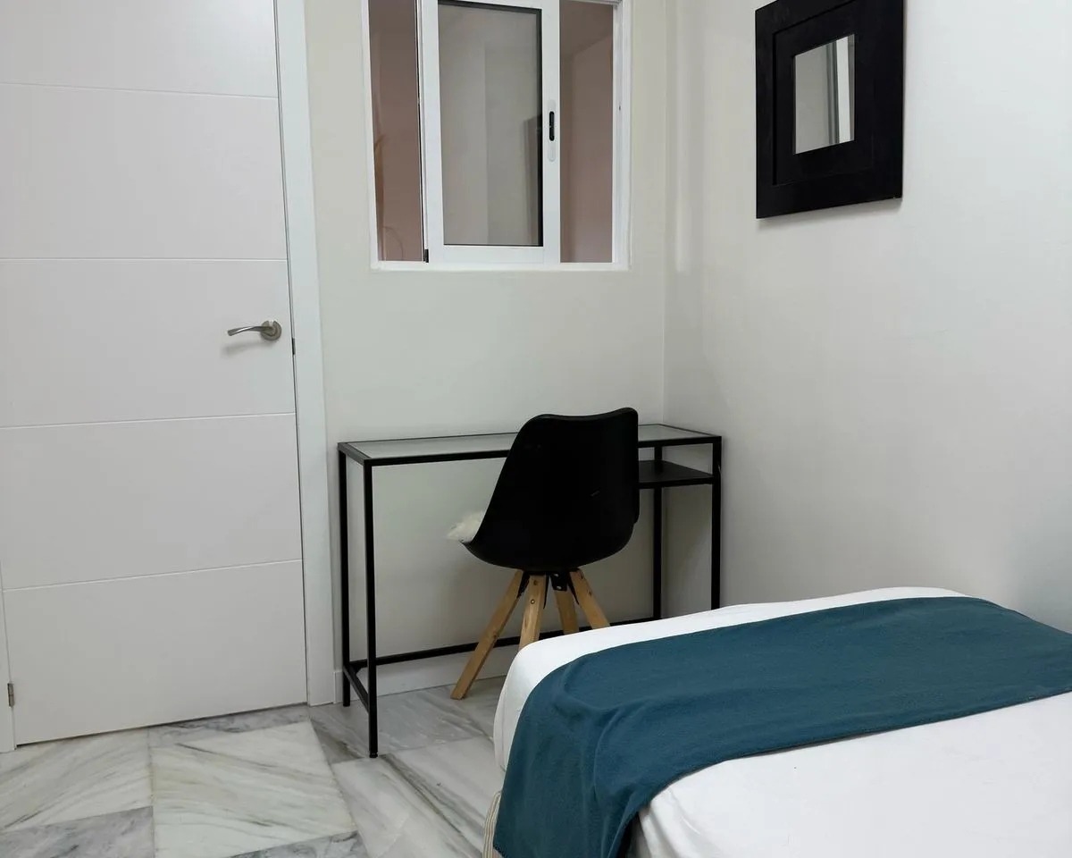 e1496a53-9a98-4f41-a9d2-8f0f17e66308