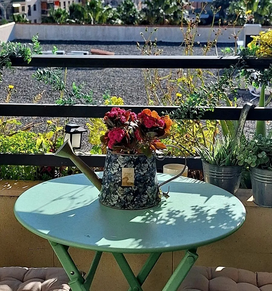 0b02e954-535a-4e20-9d38-6baa93056d59