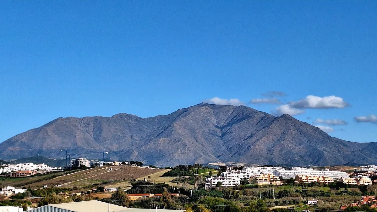 a665a7e8-edfc-4767-89f2-a3bbac62627b