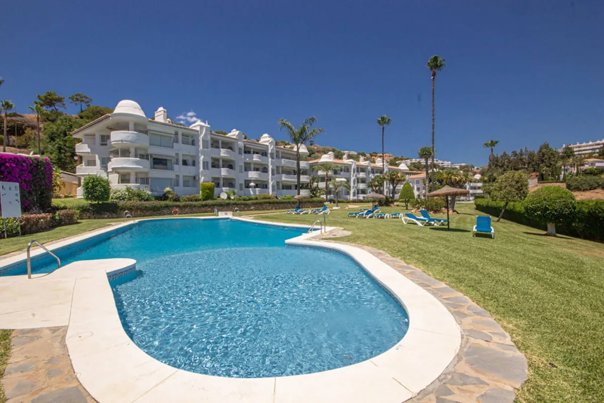 e9bb04f1-0fab-4c79-ad25-e9ec814f5462