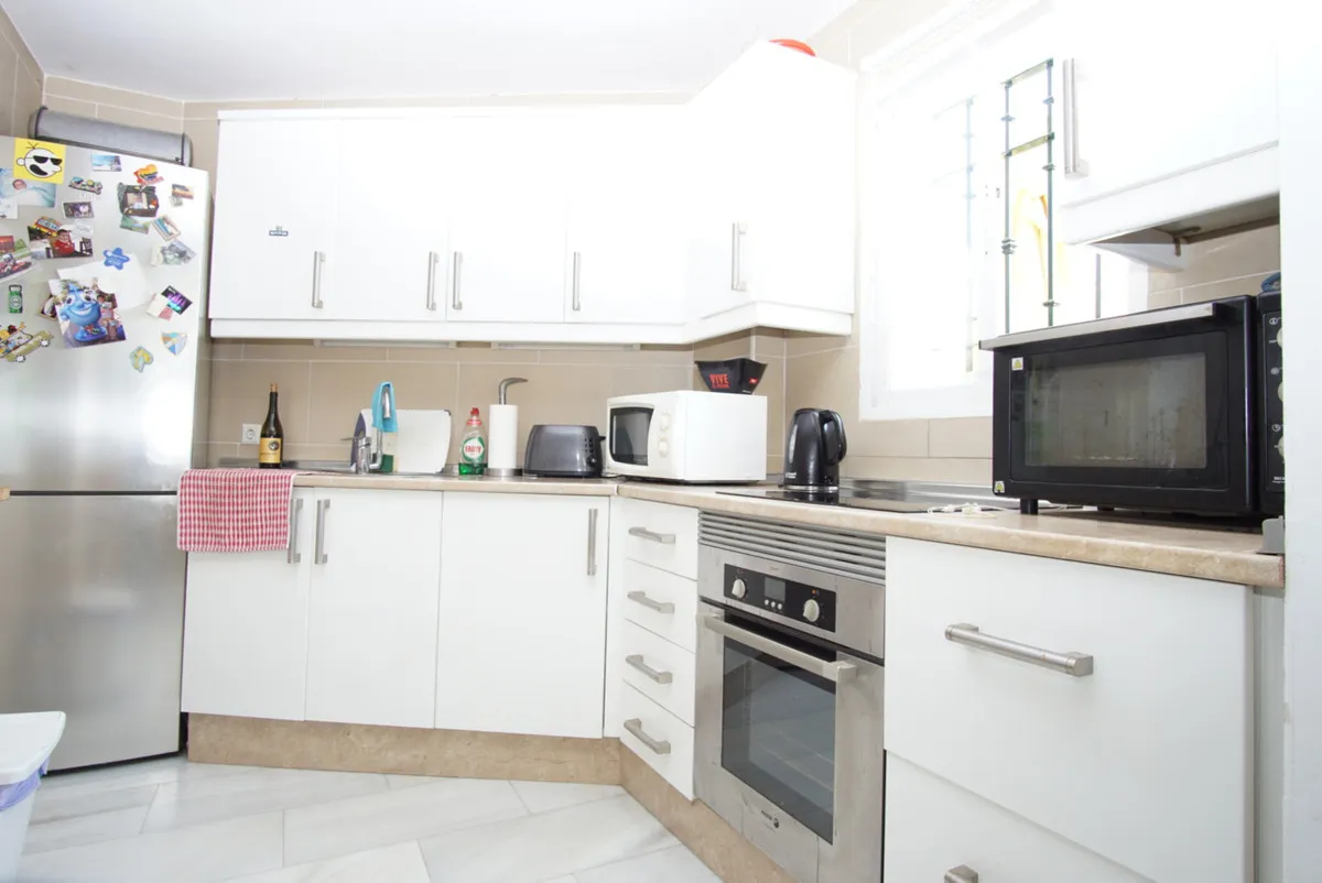 4aea217c-ddd7-4102-8a71-4ea01bf0cfe5