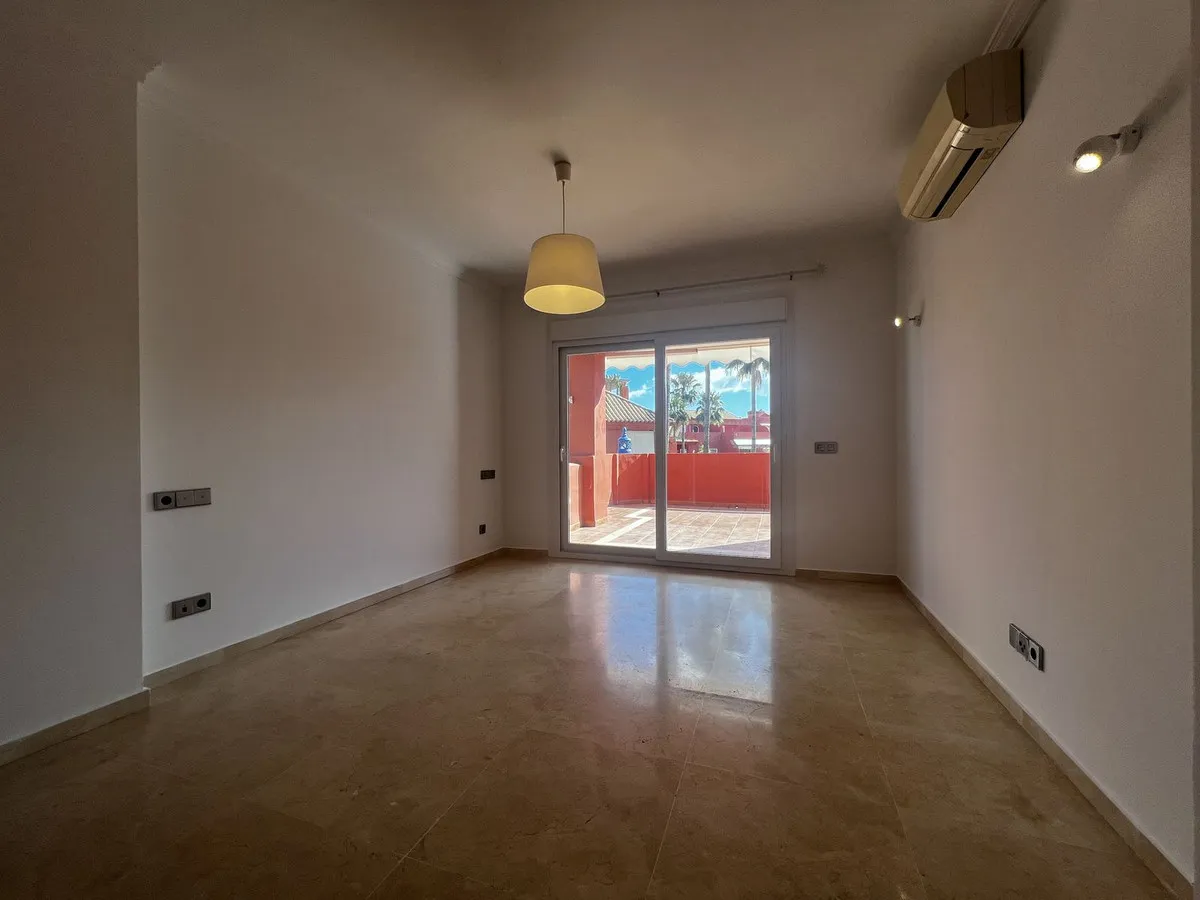 0e2df273-fa5b-430a-9758-67455eaaf200