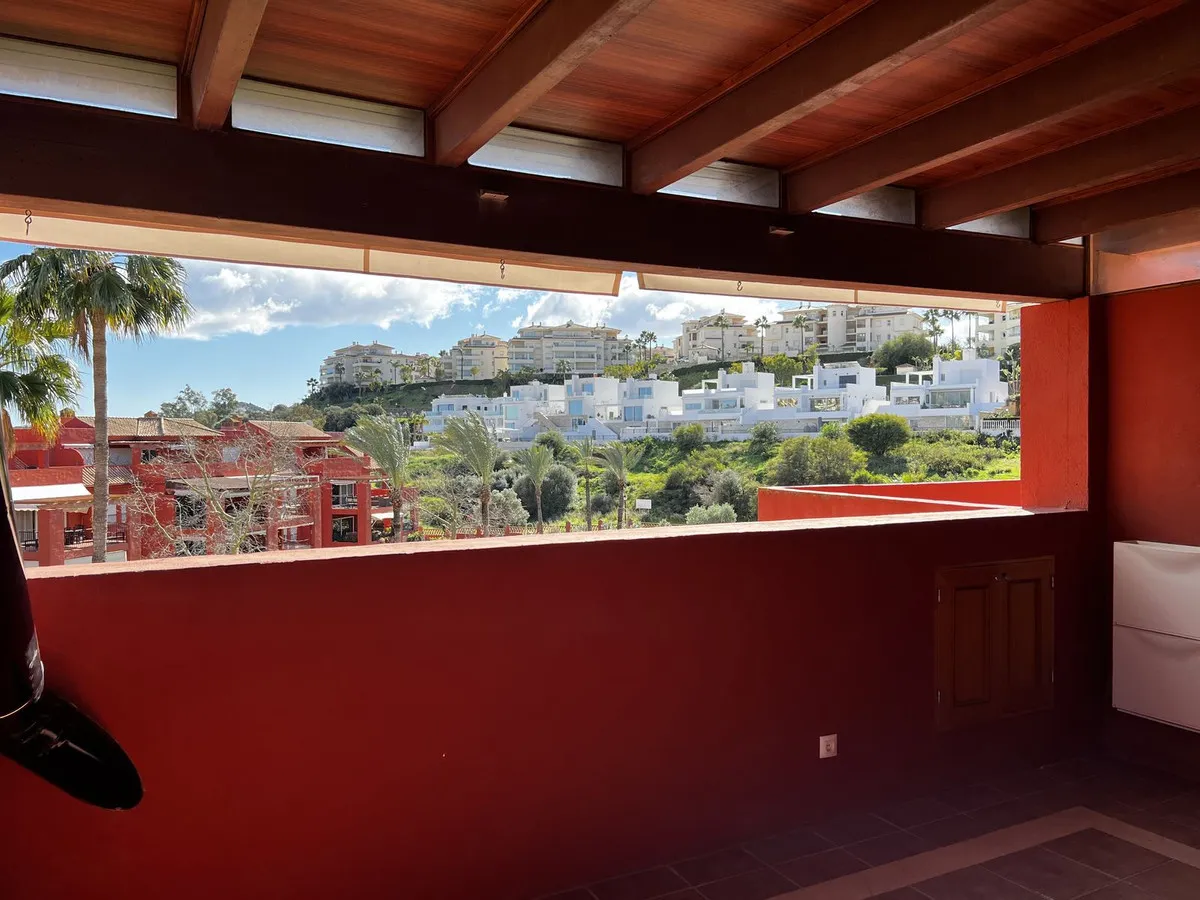 6f28e642-4209-4e0e-874e-02b174767371