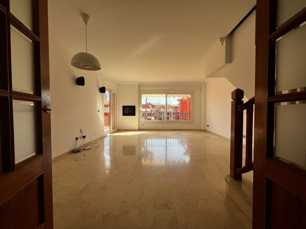 bba557a0-9668-437c-b87d-b2c6c5083a21