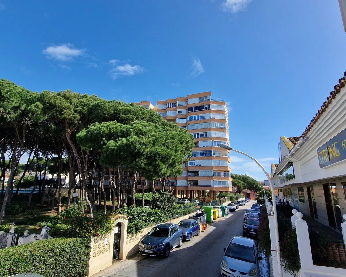 e6b1a3a5-c96c-4613-a25d-91cc68c1844c