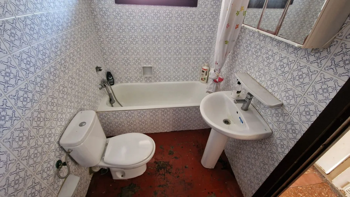 ec354cf8-0651-410e-933f-f1e59fa947d6