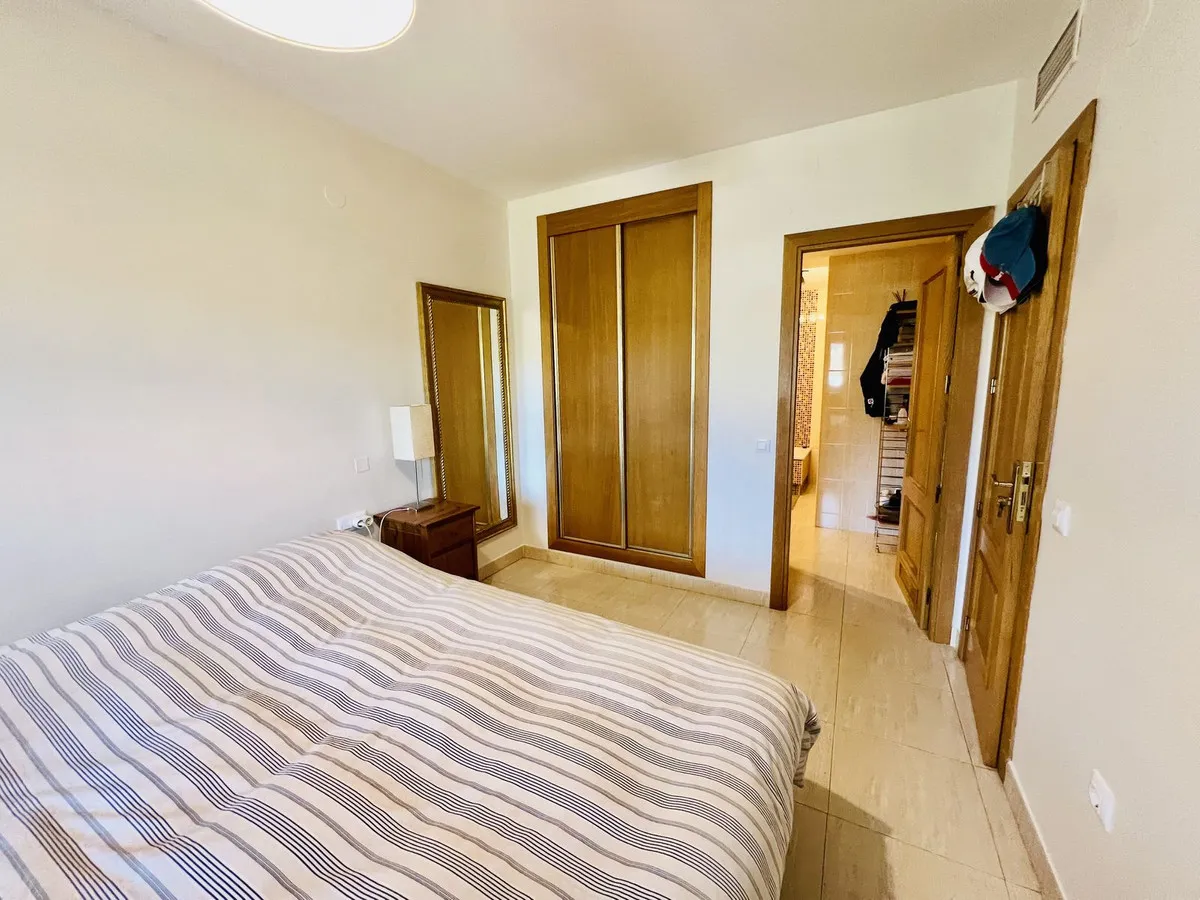 eb9e9a52-7575-42e4-bf6c-0e91427c9d00