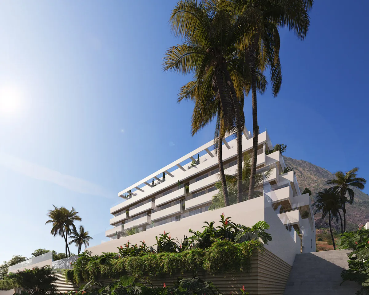 81f6cb93-ace8-4c41-9169-46c81aa60594