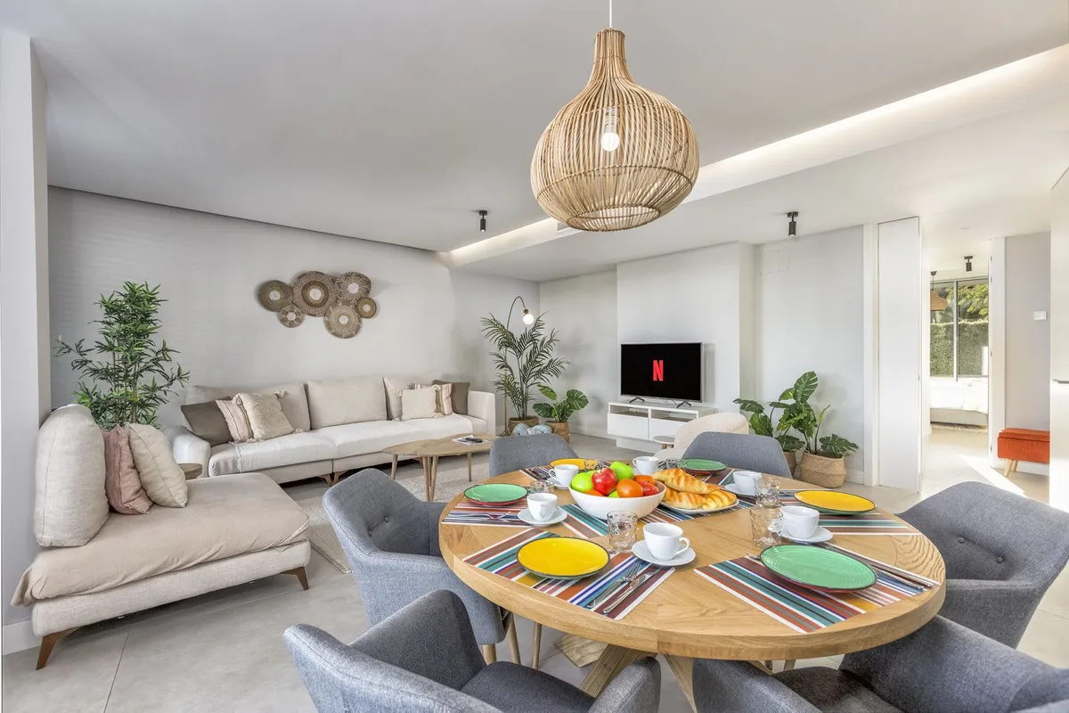 02e2e398-f6e7-4ea9-8680-28fa5e656f21