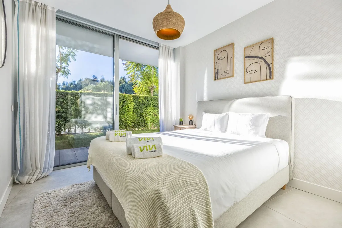 86f47dfd-cb7d-4517-9c05-32bd81f2ed46