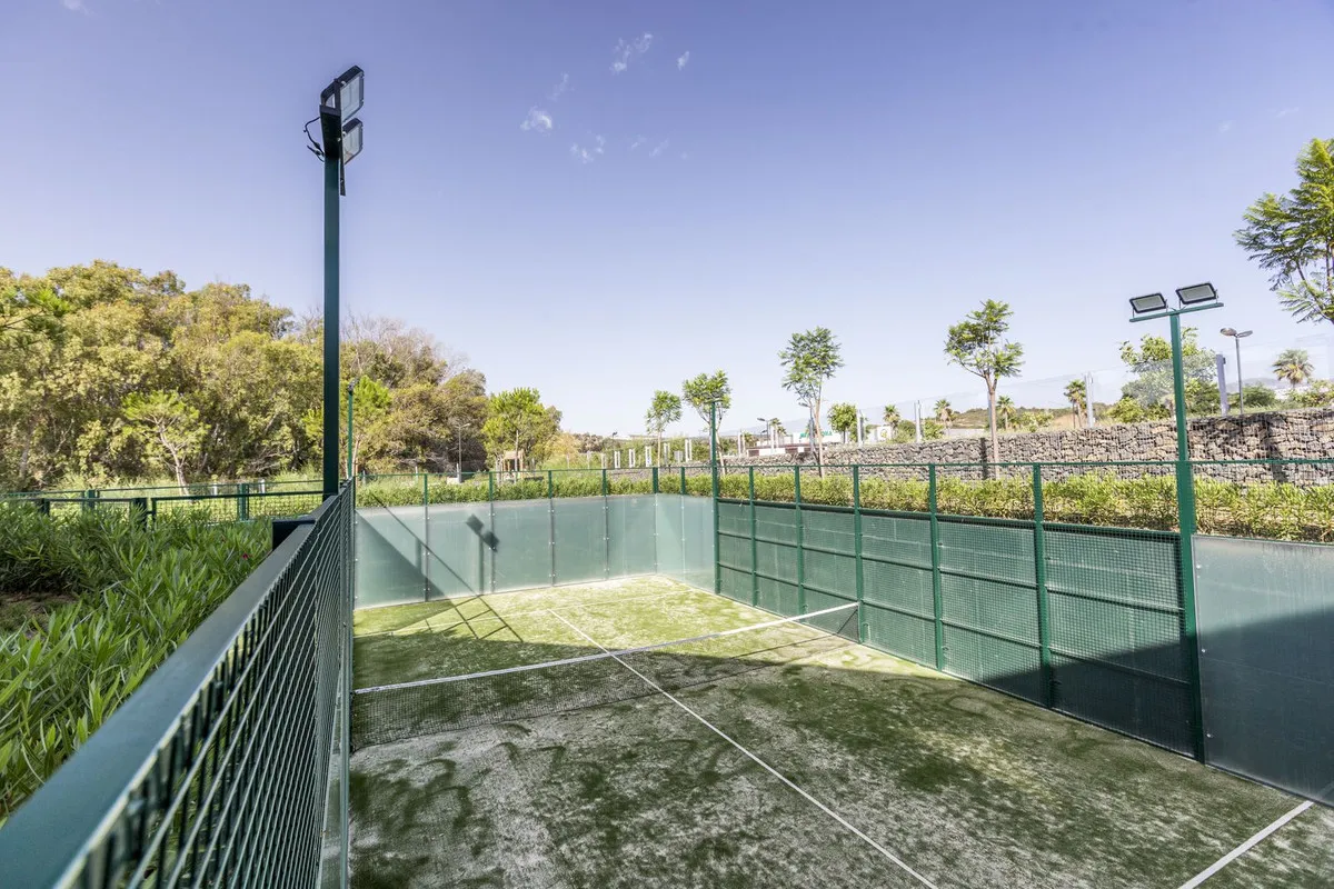 e3731415-a10e-4df3-b4bf-2c8f7e8fa6a0