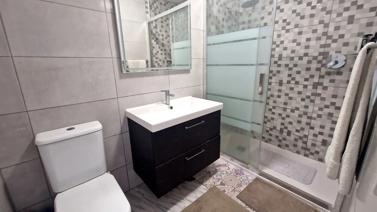 3cb2b0ab-de20-453a-8701-474ae95a07c4