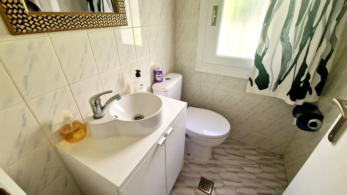 779e9d3a-2e56-4b32-8fd5-e5aa60784328