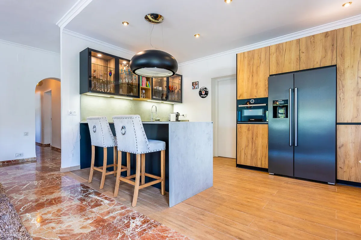 73c413d9-a88e-42aa-bfe4-4a09cc250f6a