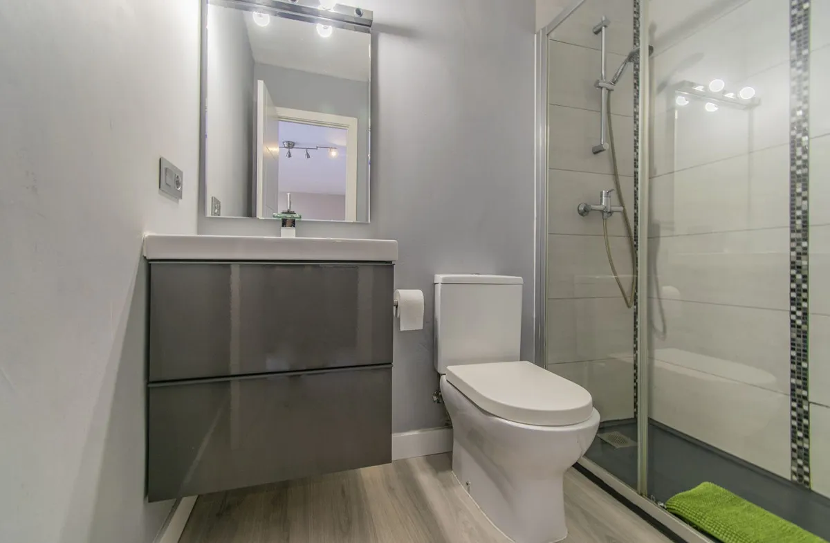 0915fb1b-43c3-451f-b634-a6447a5102cf