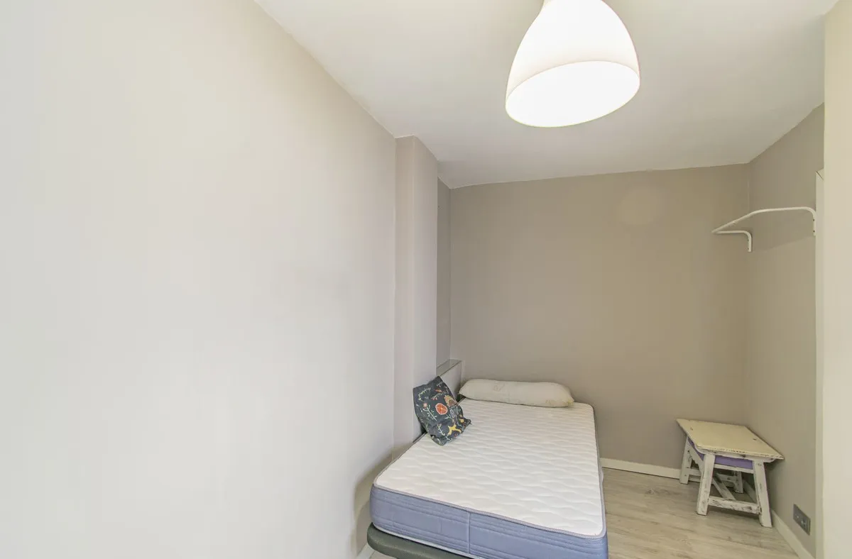 7c24e9b7-6120-452e-92cb-ea4297232e38