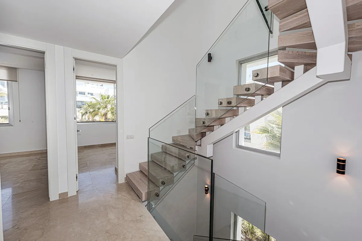 096650f0-7cb6-4ce5-a24b-2edd10d53715