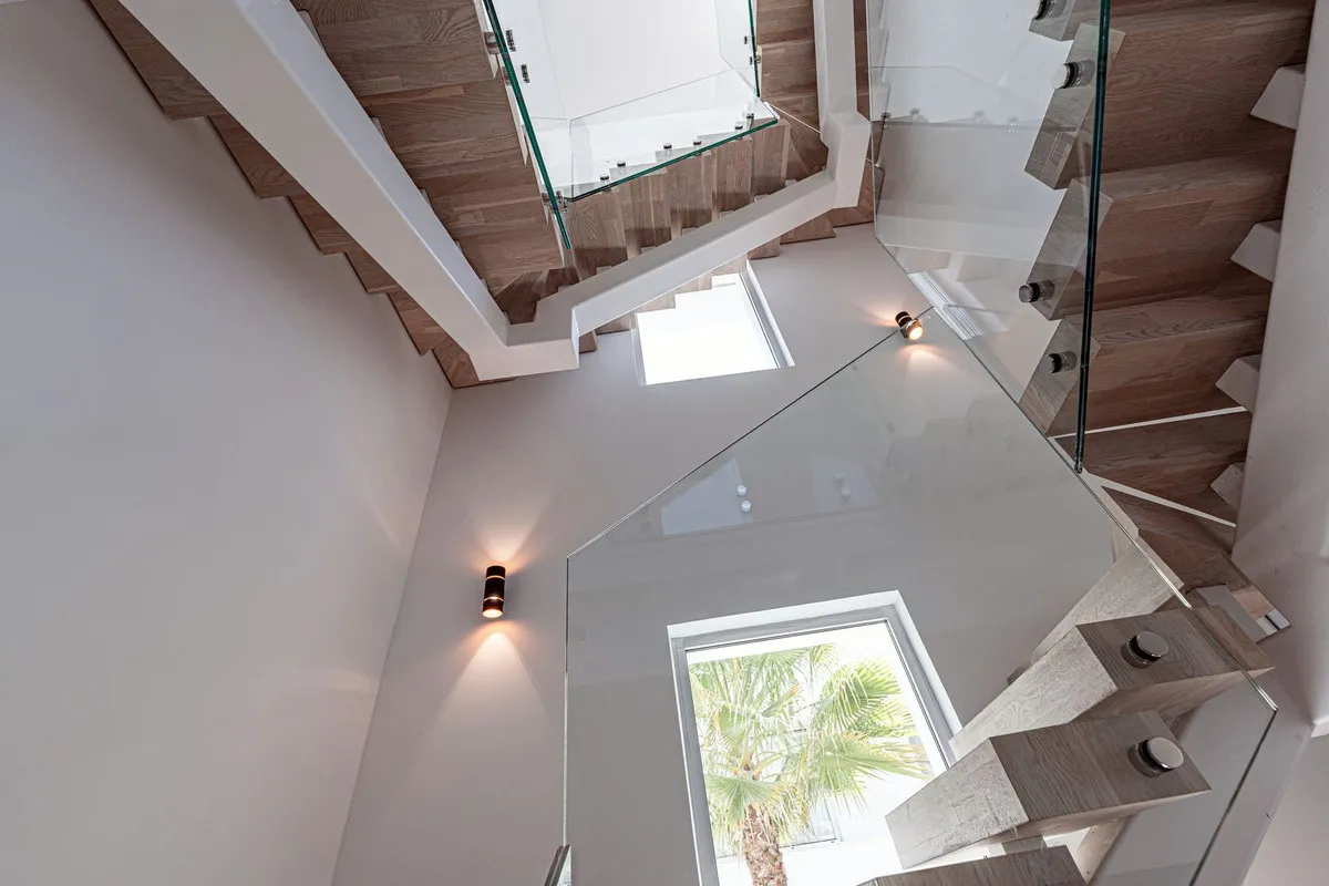 1df0f1cb-d156-47fc-93ce-58f891f016e5