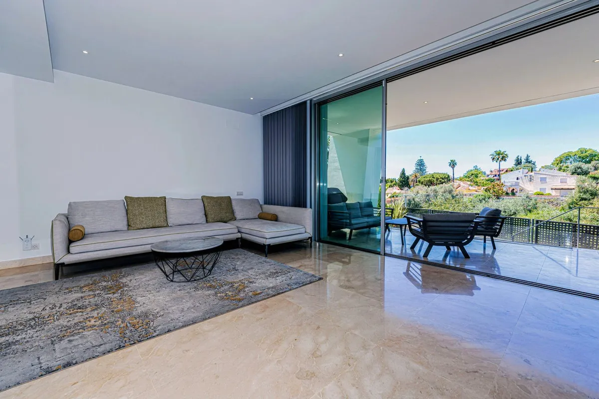 5a58d180-8bcc-41ac-be48-ac5469c21f89