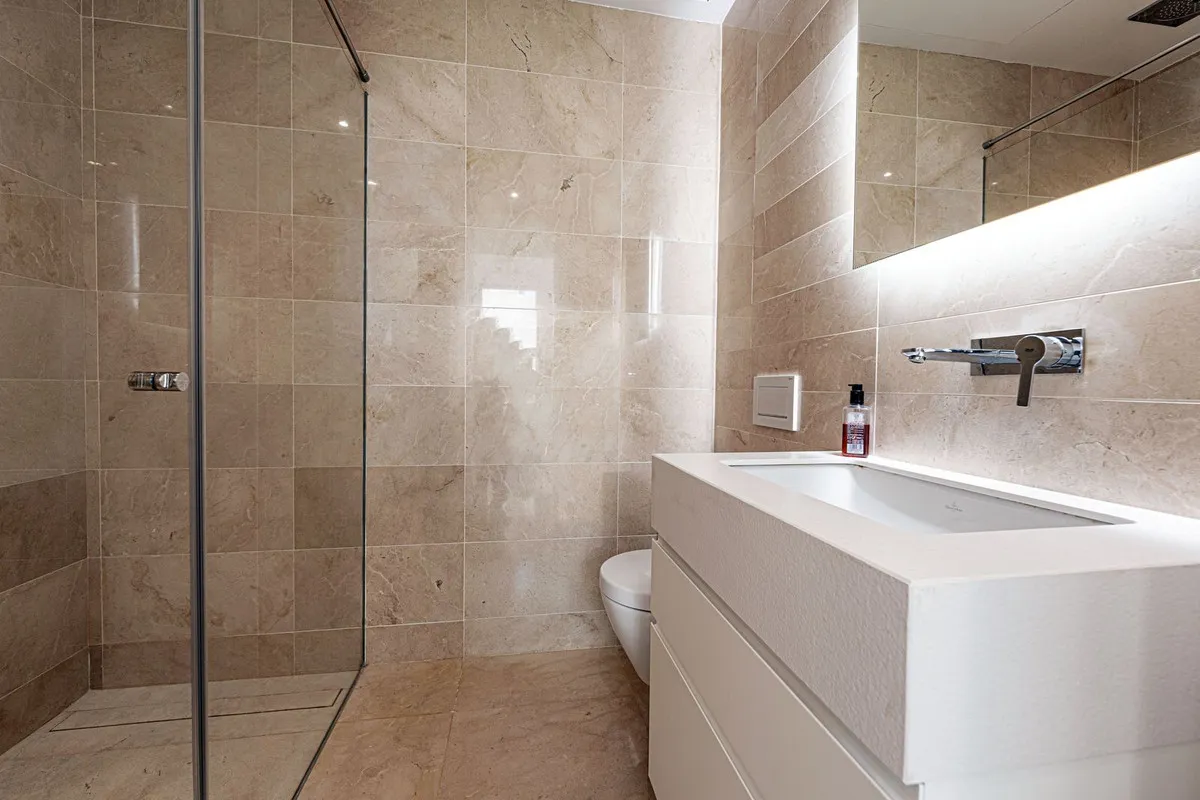 9a7697ac-1965-453d-8187-c6460032ddaa