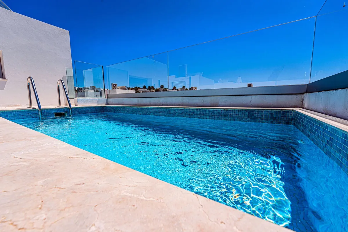 de1468de-3b80-4358-80b1-20d0837f245e