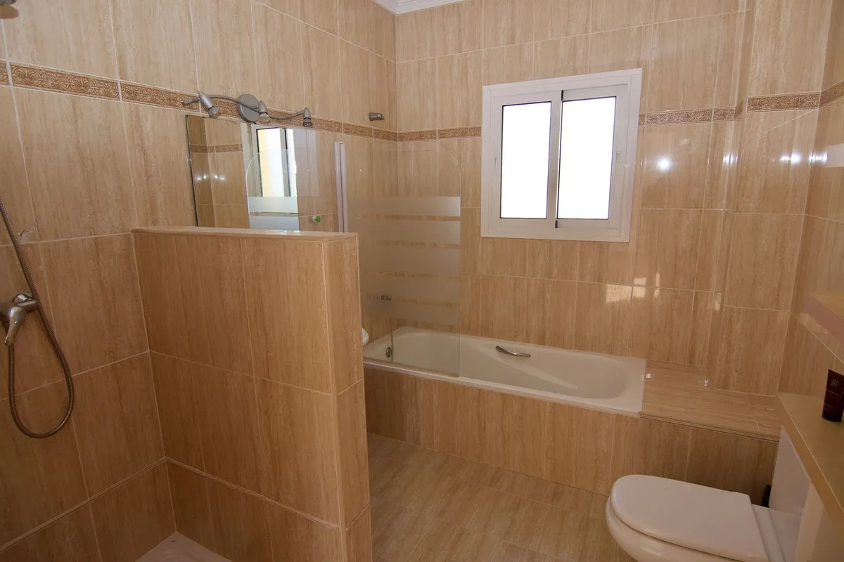 408aa03f-145d-4693-ae87-3edc77c54266