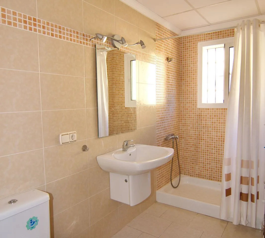 f243c035-49bf-447f-8840-769aabf4c6ae