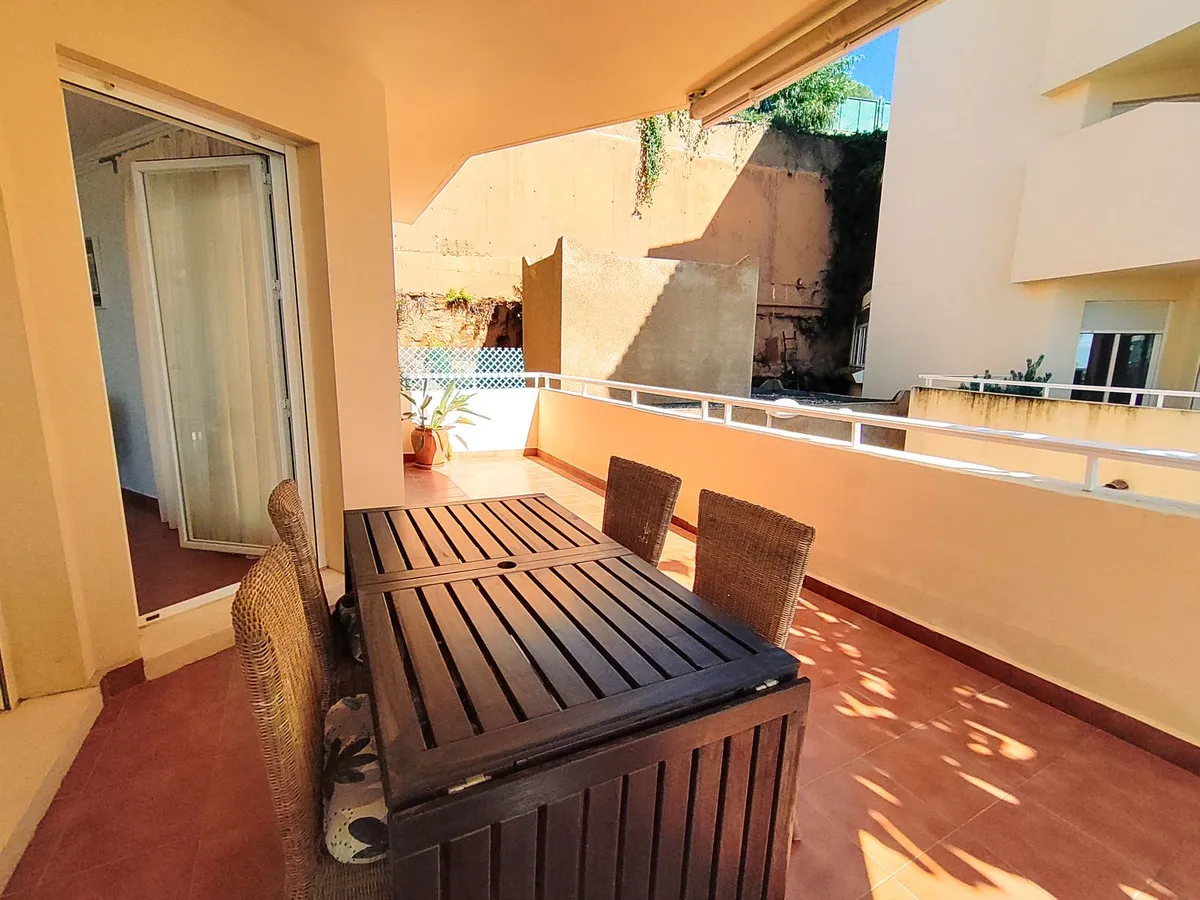 49fd06eb-9046-4051-87d4-feb39bcd3f53