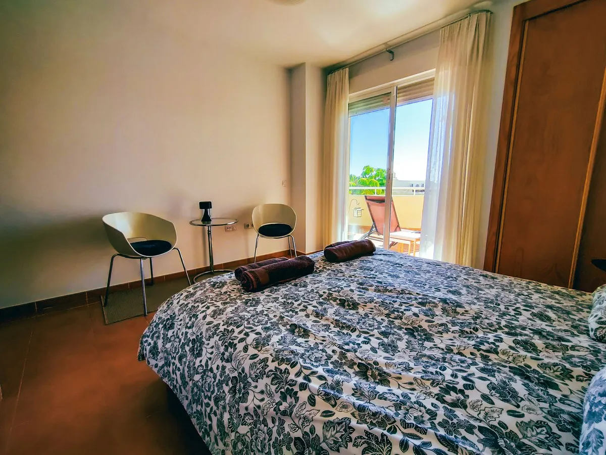 667c4de1-fba7-4ead-ae9b-67d2ac162e2f