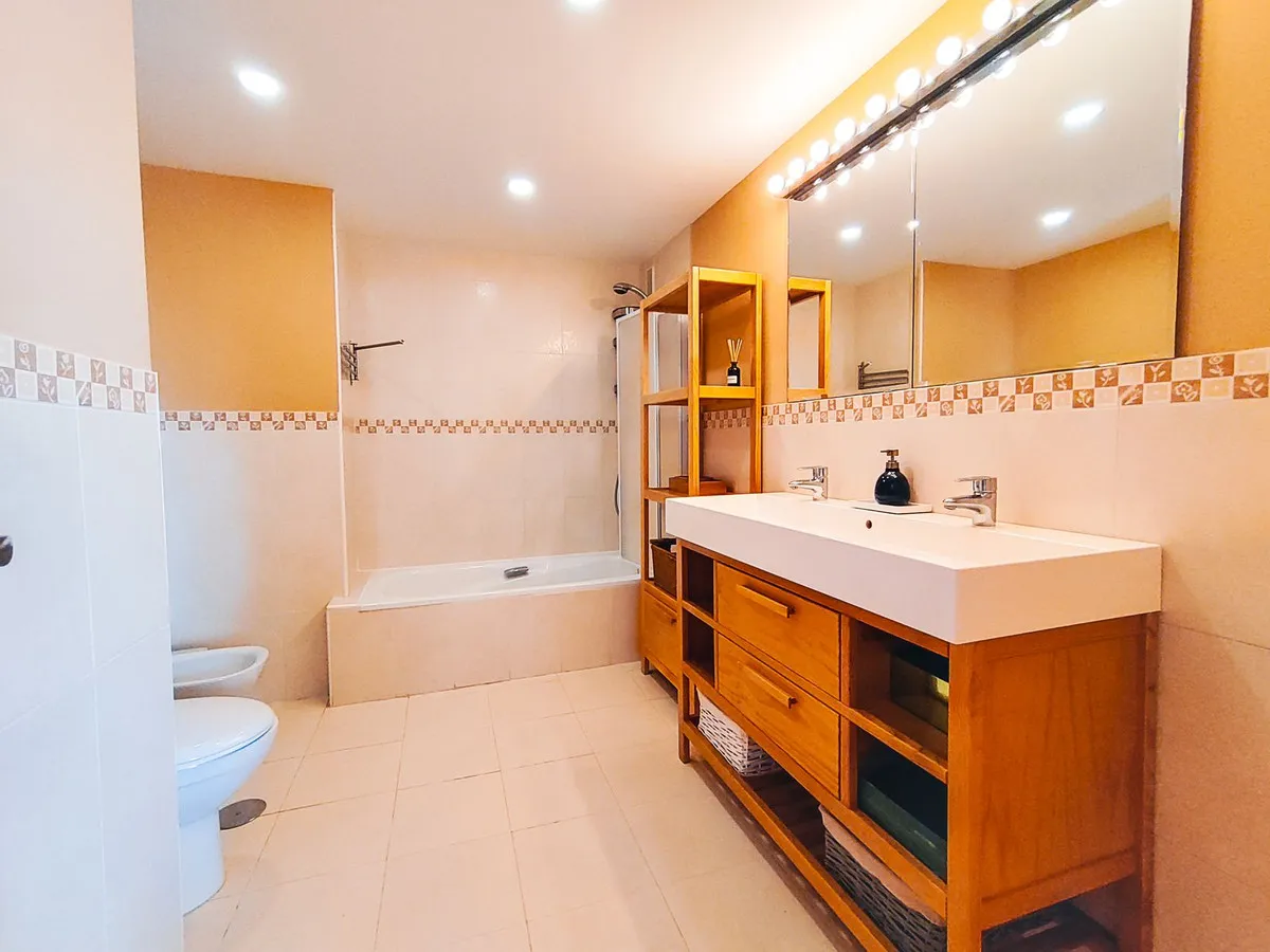 6cde2c31-aced-494a-97e1-1ea7cfa31e22