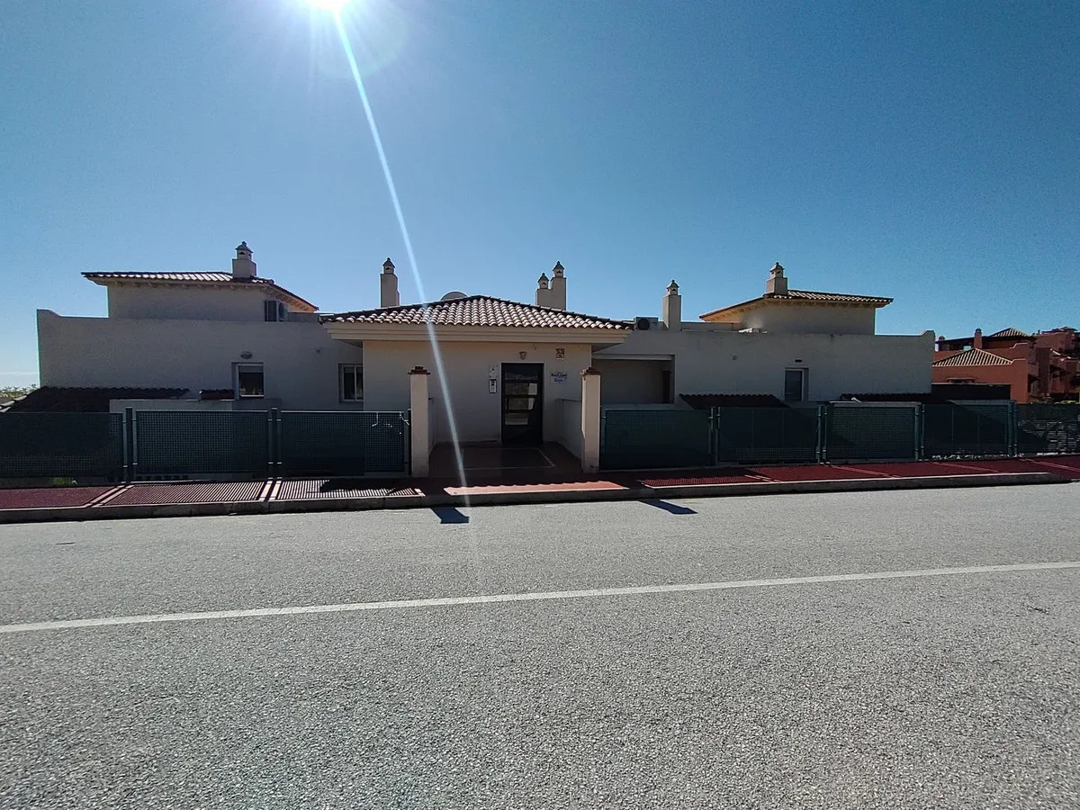 70d130a8-0f19-481d-a64e-db992569a9b5