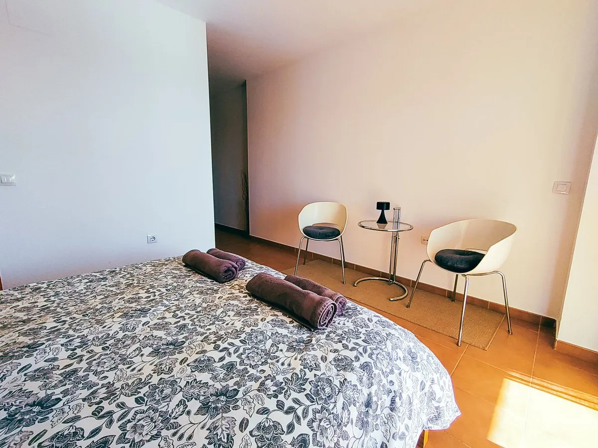 8f55f079-13e6-4ae1-b476-828aee0cd57b