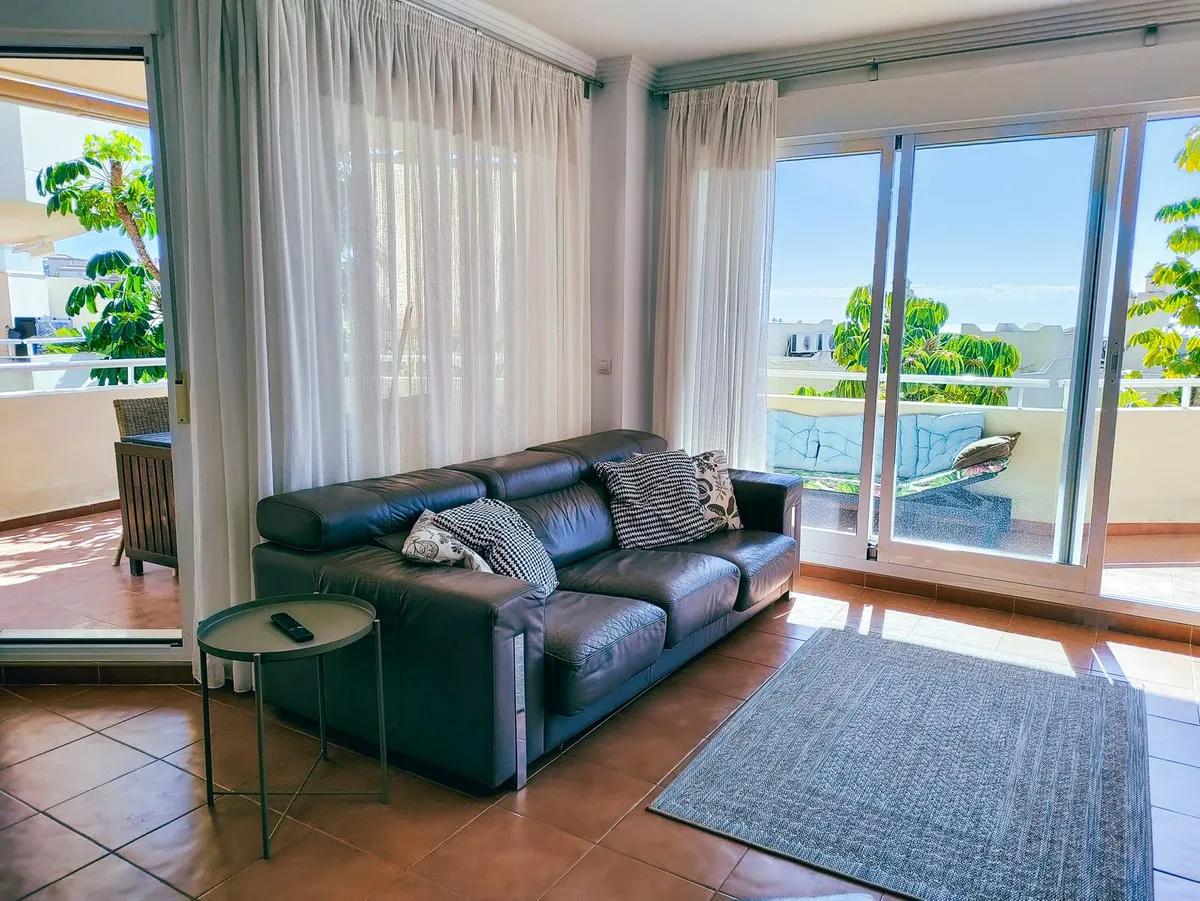 a41c79f1-9afe-42f1-a0af-31dca411b2fe