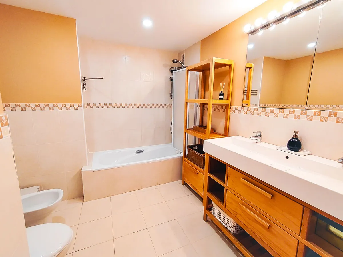 dda32e2c-4d38-471e-b96e-16e89c7c6f02