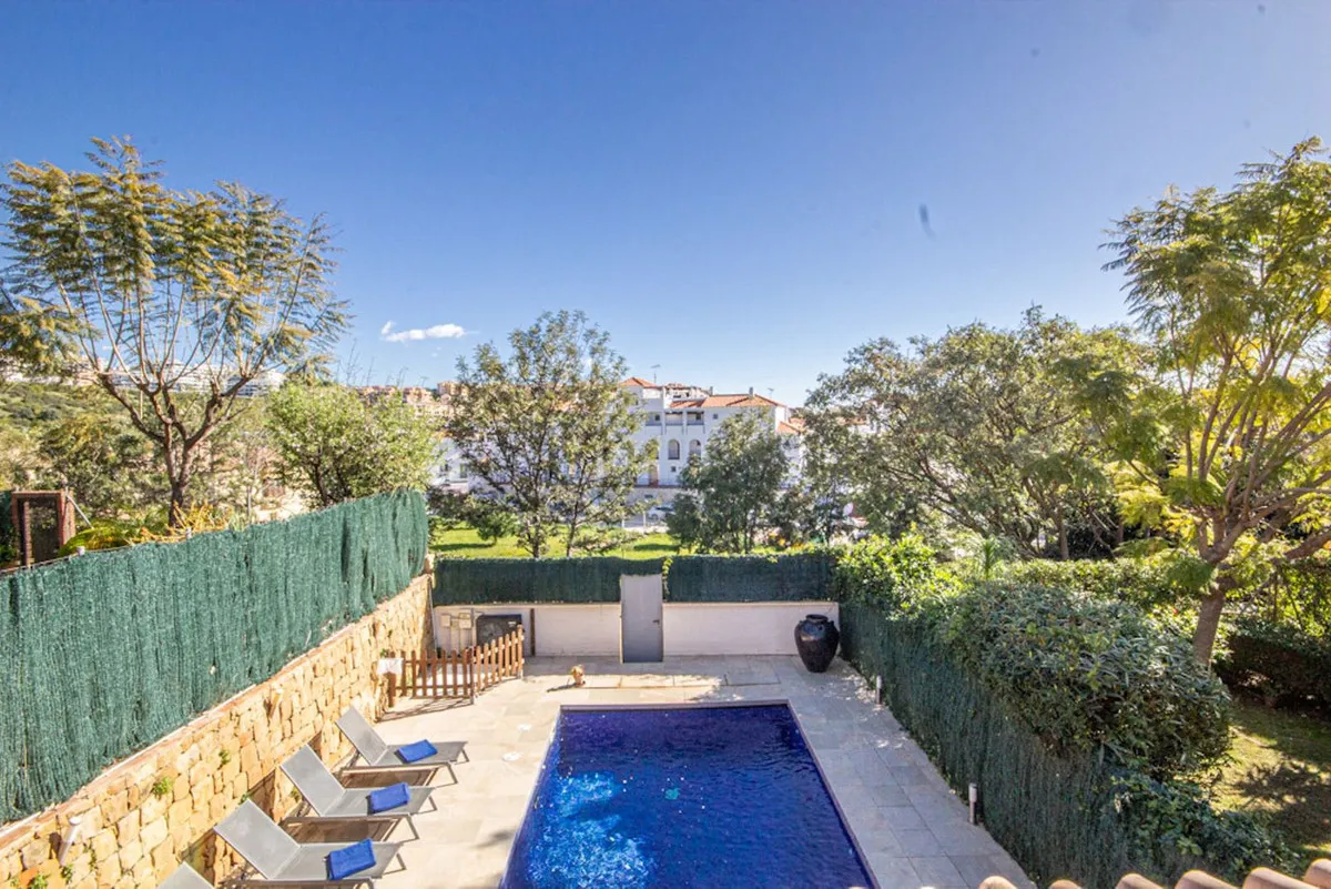 1023edc9-15a8-4cf7-9b66-eb8152e7af80