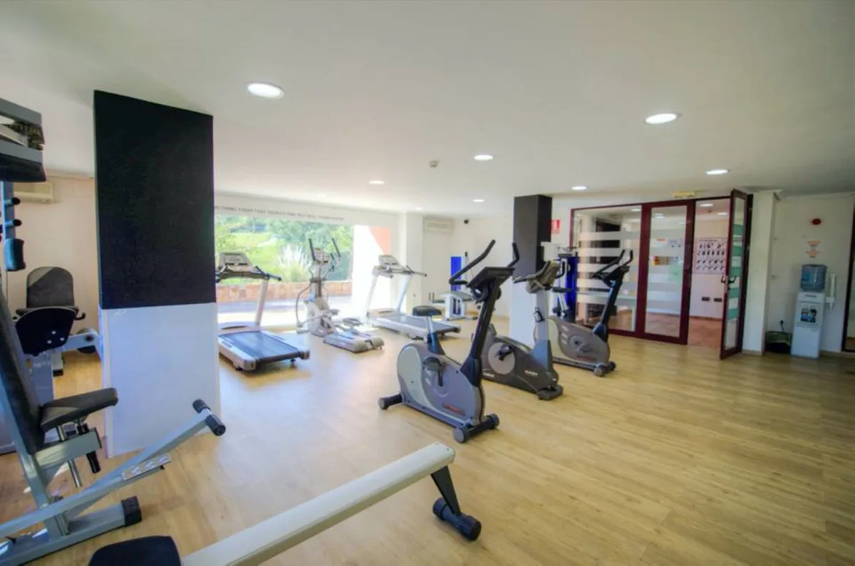 9d36fabf-ee80-46a6-909c-8308c606c046