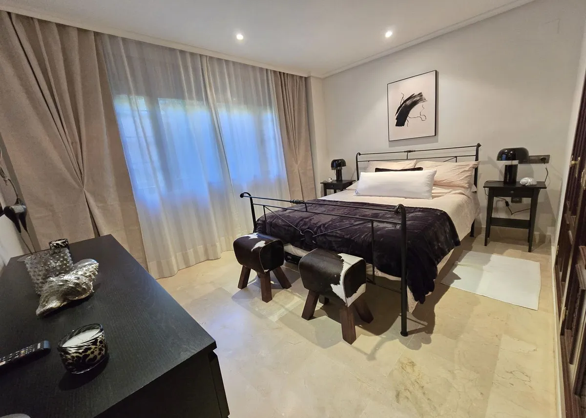 da09cdfe-8d0b-4913-8af0-4b0be04d4c4a