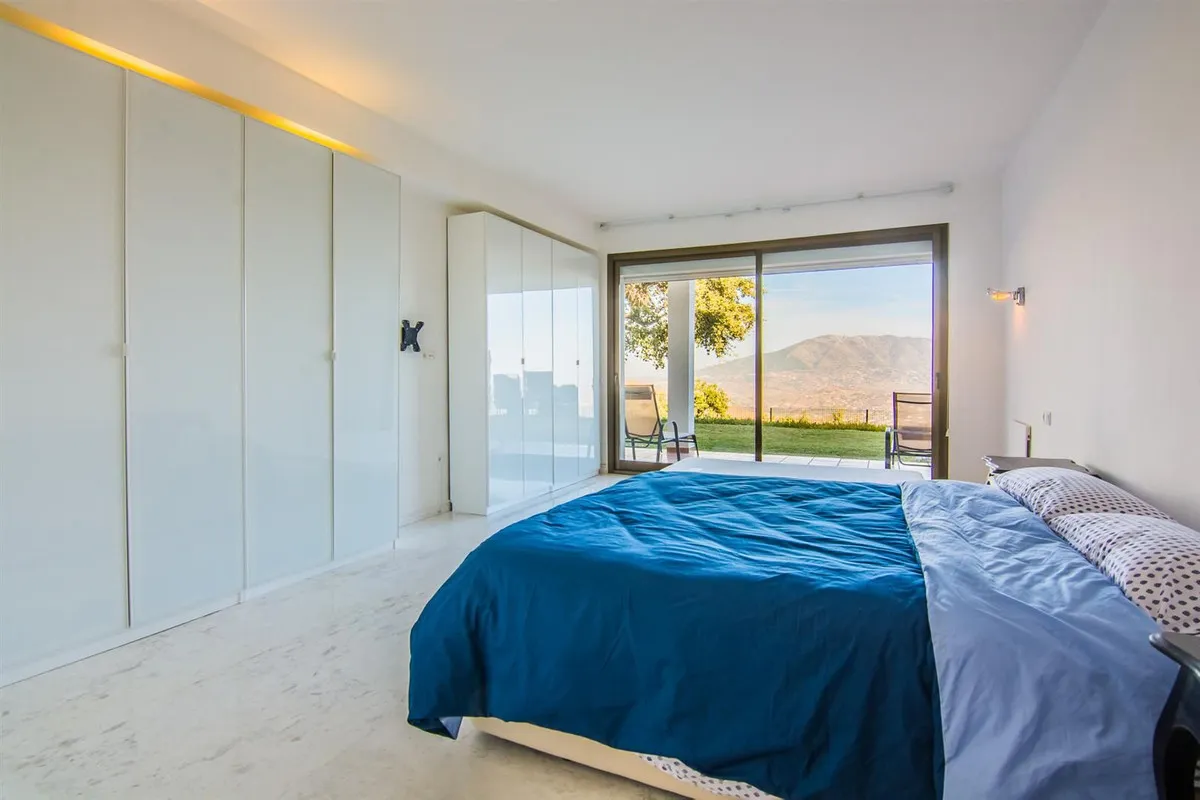 5a52ca11-5910-47c1-8588-eabf9666960b