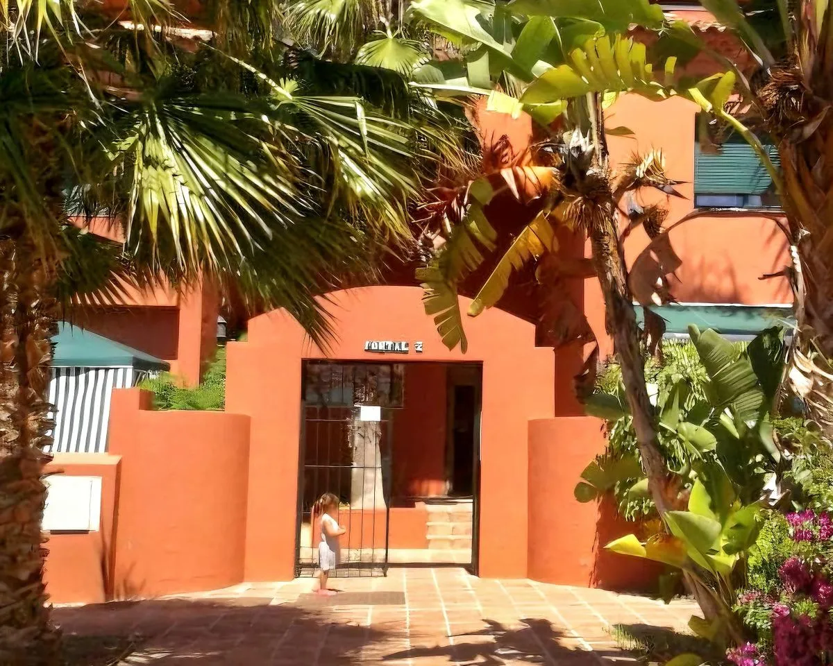 8a4d9973-2ebf-4e0a-bab2-6172c43aadd0