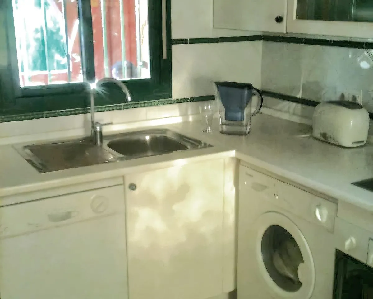 9e240f69-c8a5-4b15-9338-c65560818c7f