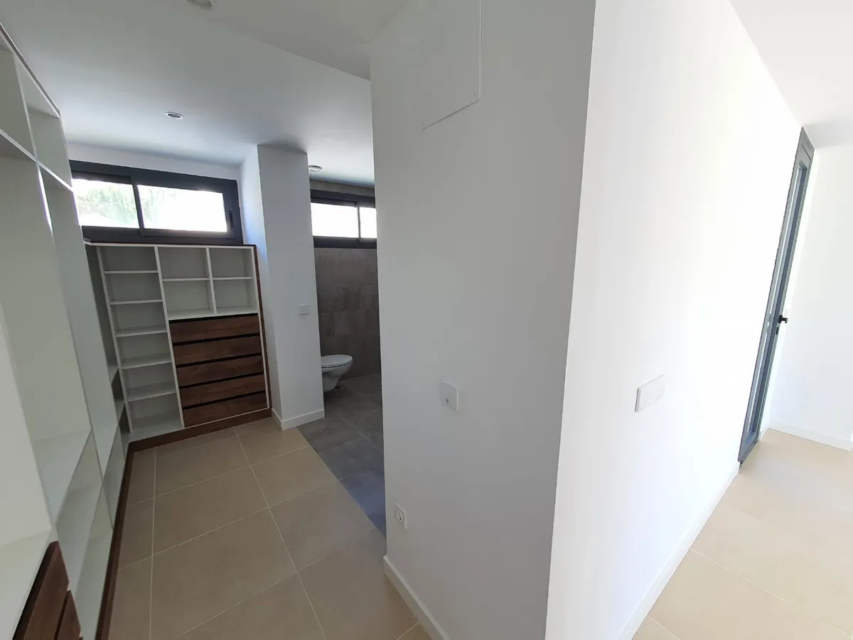 4900bed7-3658-4be1-adb4-054b9b087cc1