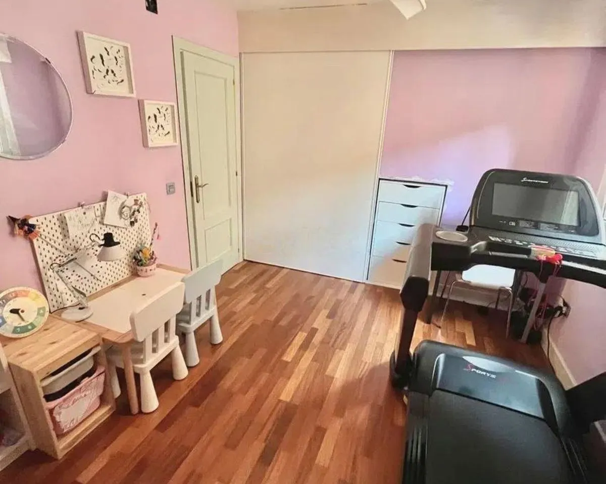 1025283b-0fbb-4b13-974e-12ea84f8636a