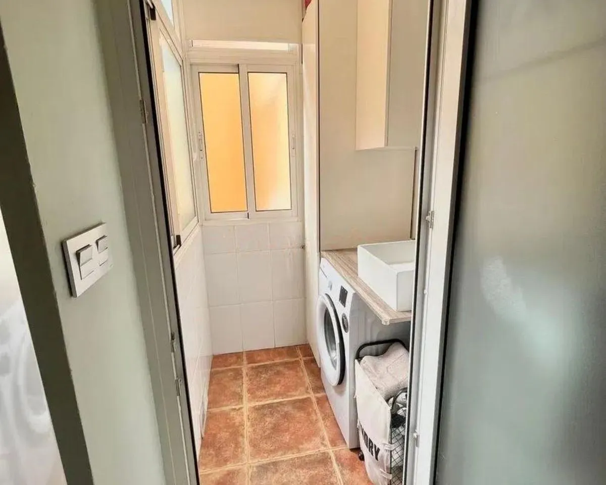 576b516c-6480-4f33-ab20-a293740c9307