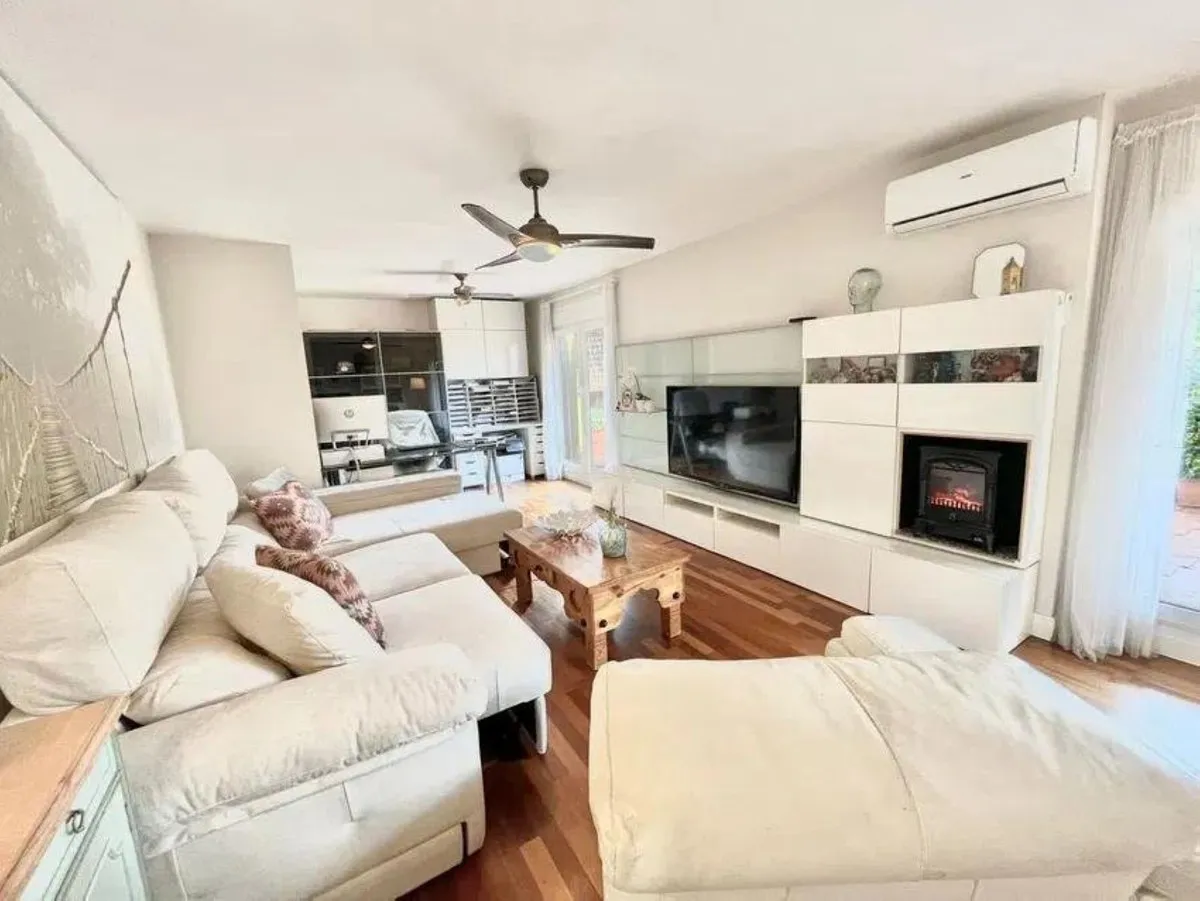 83f913b8-b982-4313-87d3-415a742bffb6