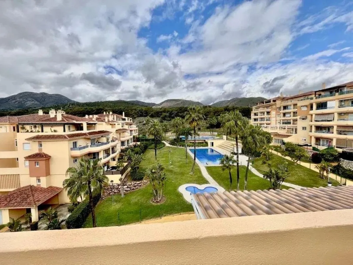 b8605b31-8ef4-4486-8e2f-236871d55fb3