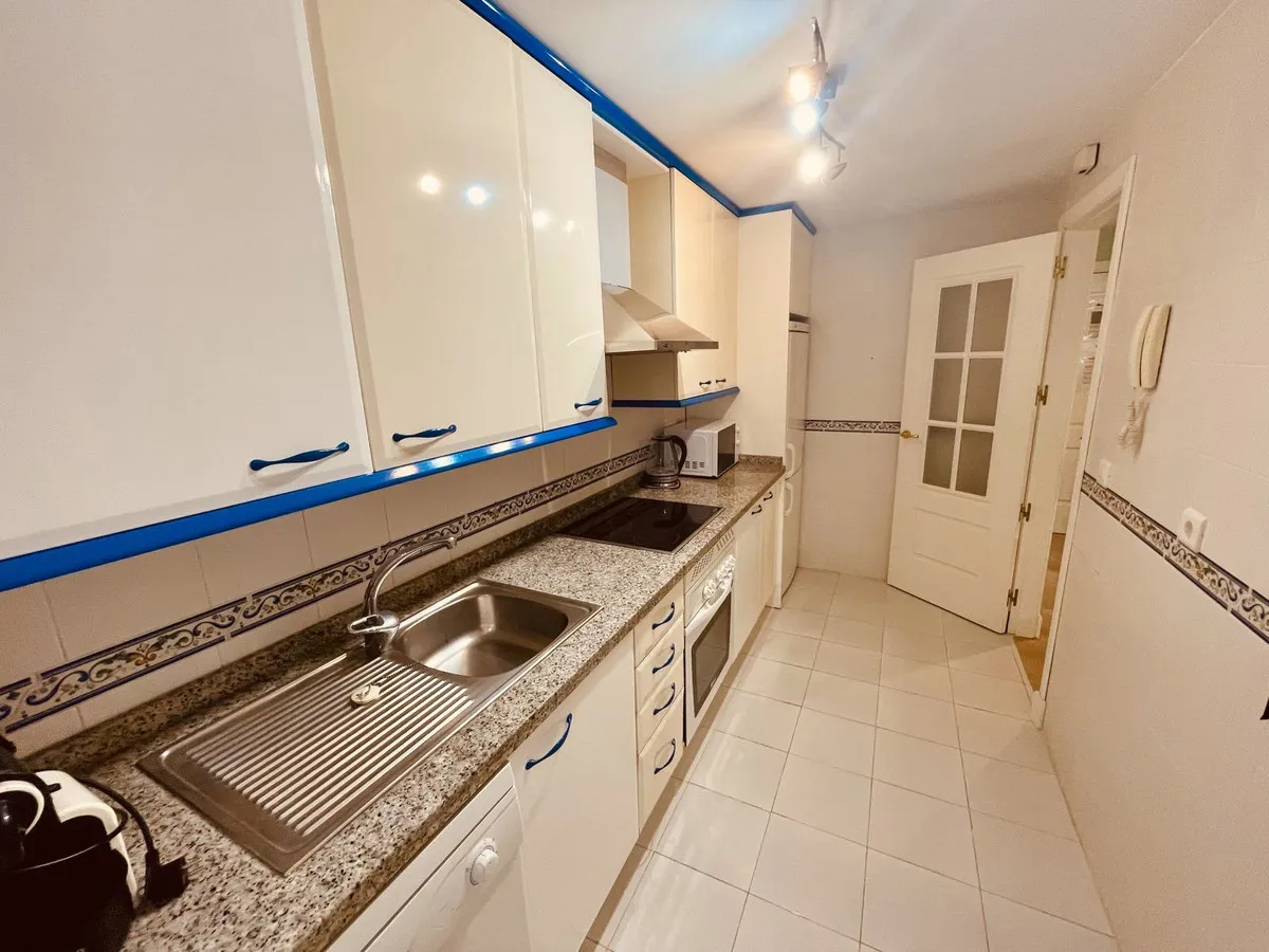 443cb402-9d3d-4e73-9f5c-edaeba022ad6